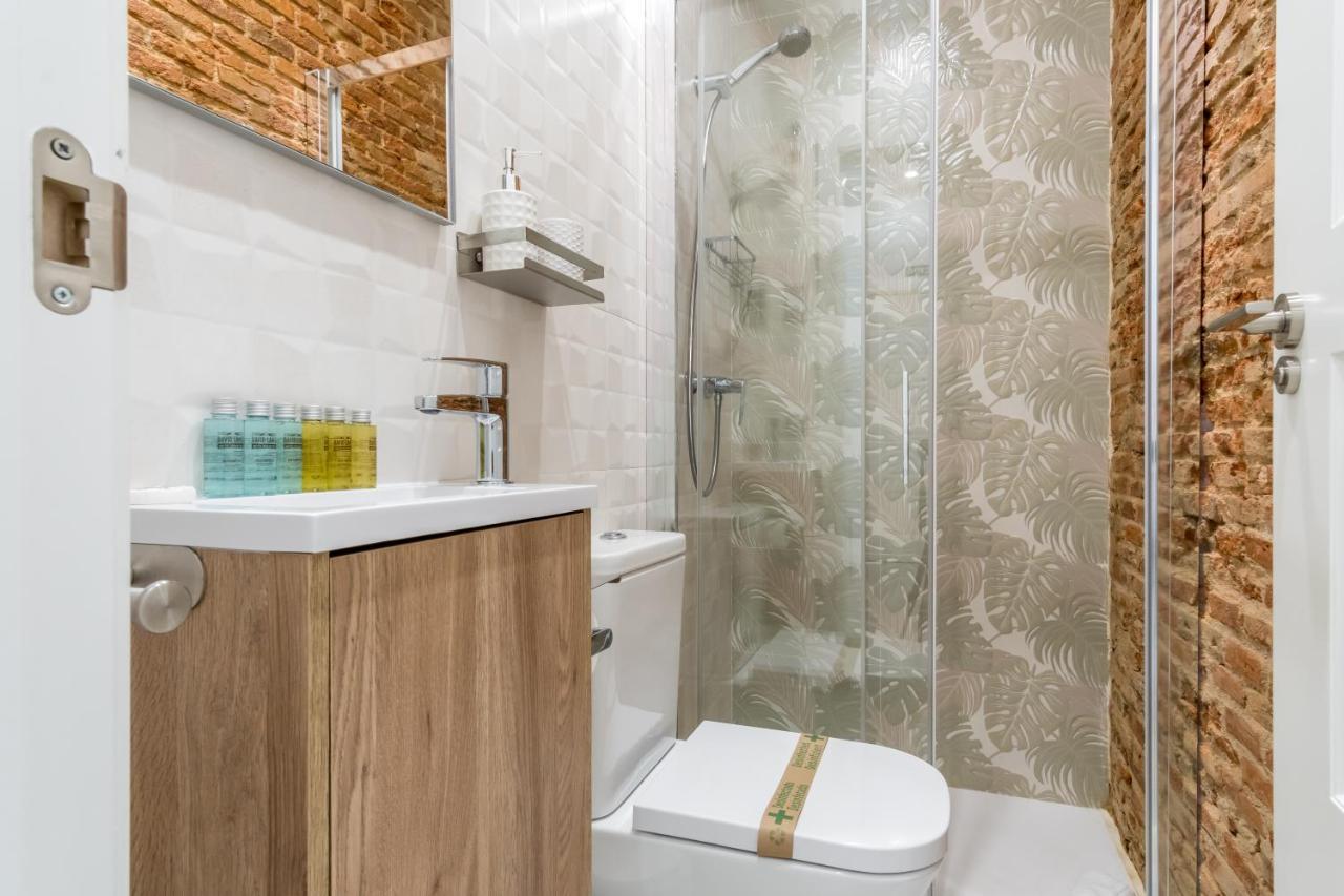 2 Habitaciones 2 Banos- Moderno Y Acogedor - Imperial มาดริด ภายนอก รูปภาพ